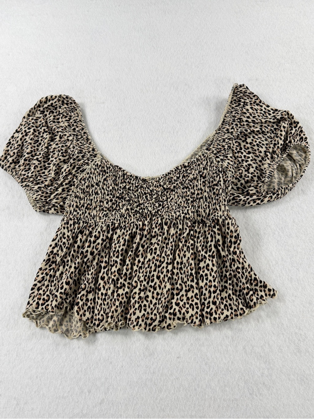 Urban Outfitters Angelo Smocked Leopard Babydoll Cropped Top Size Small